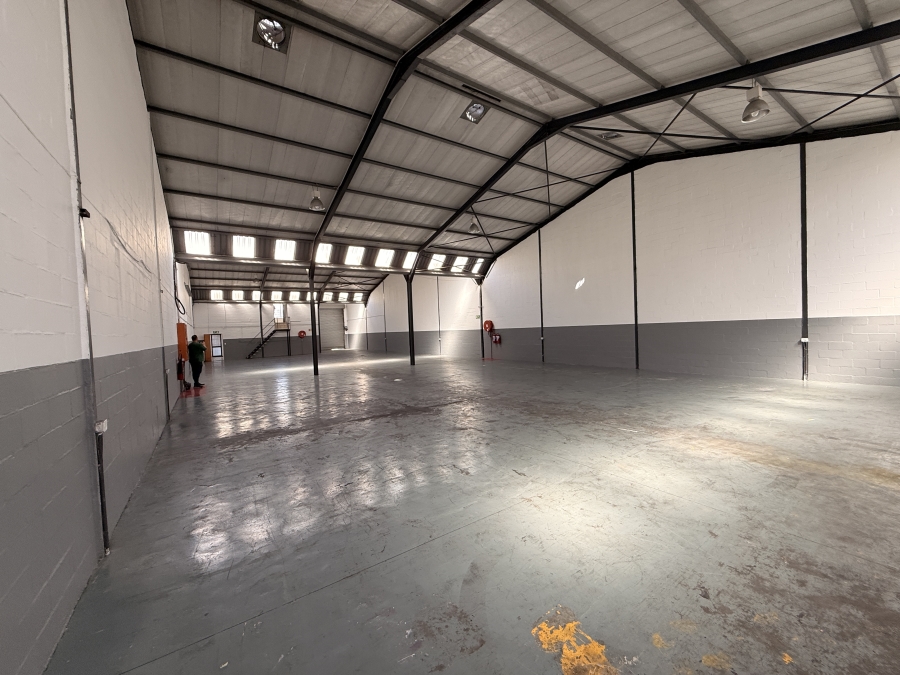 To Let Commercial Property for Rent in Parow Industrial Western Cape